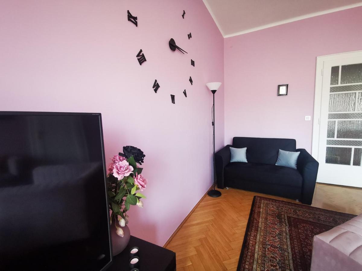 Apartament Mario Bezplatny Parking Bielsko-Biała Kültér fotó